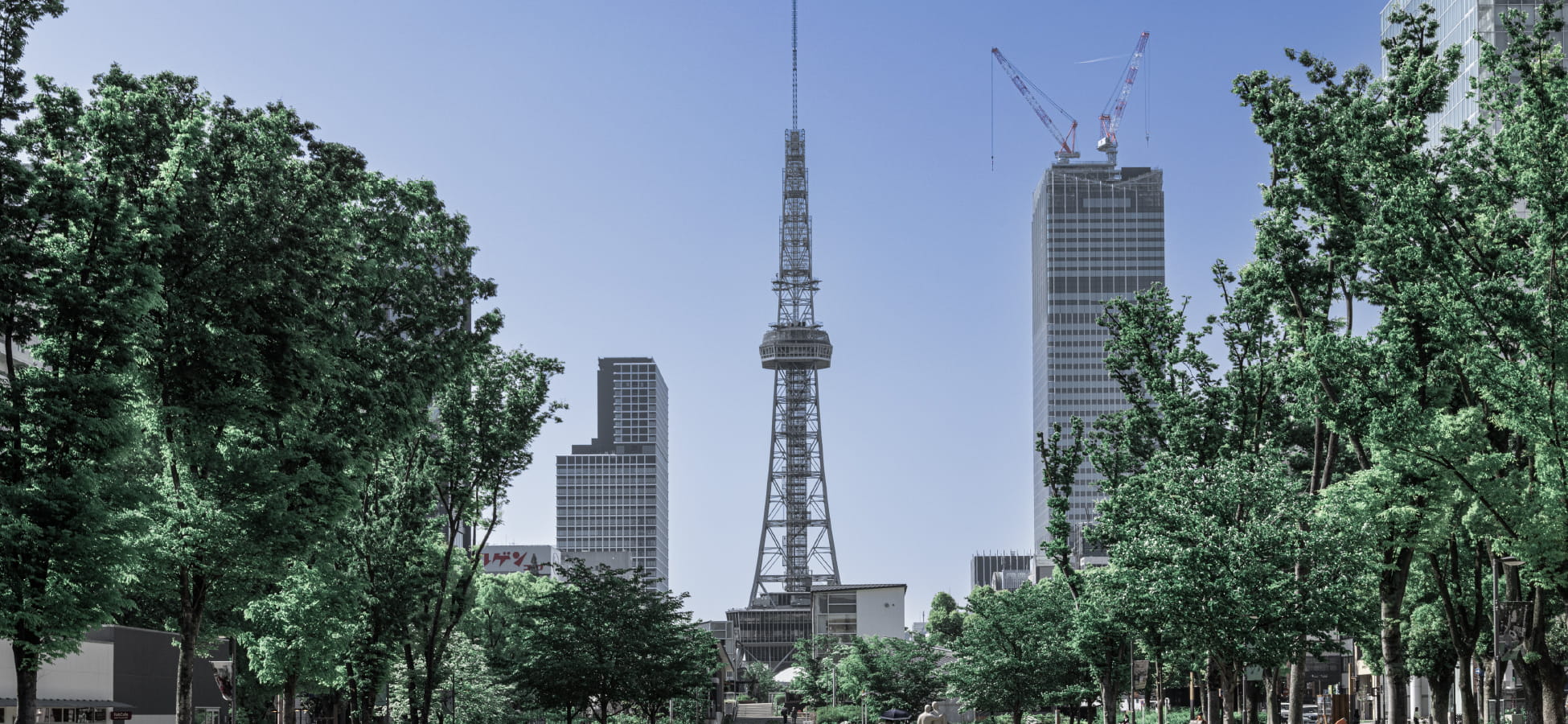 RAYARD Hisaya-odori Park（約2,000m）