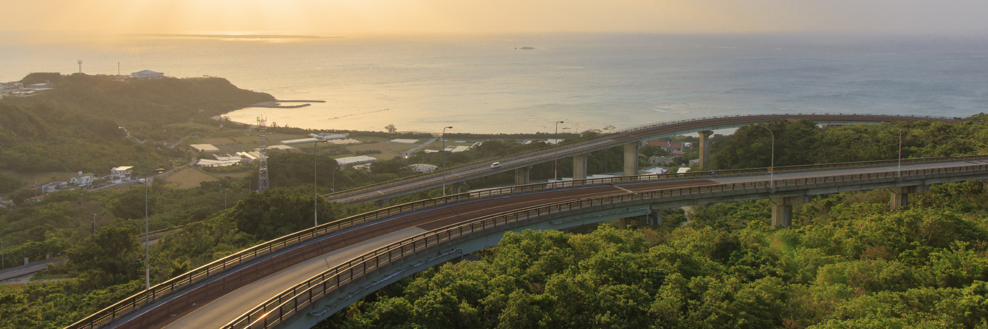 ニライ橋・カナイ橋（約18.8km）